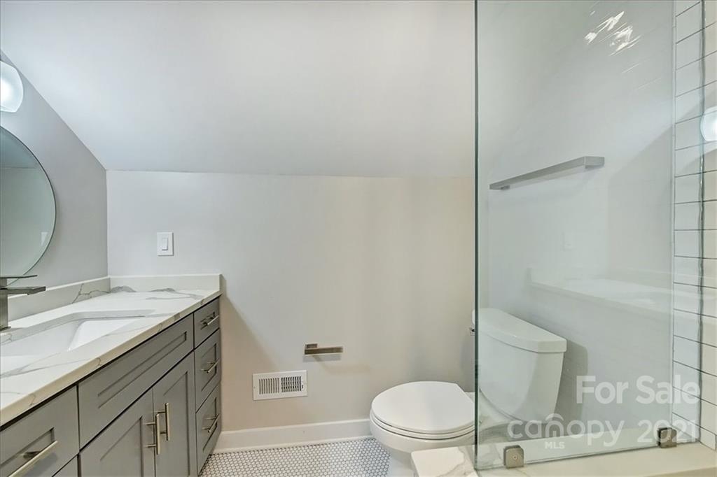 303 Settlers Lane Charlotte NC 28202