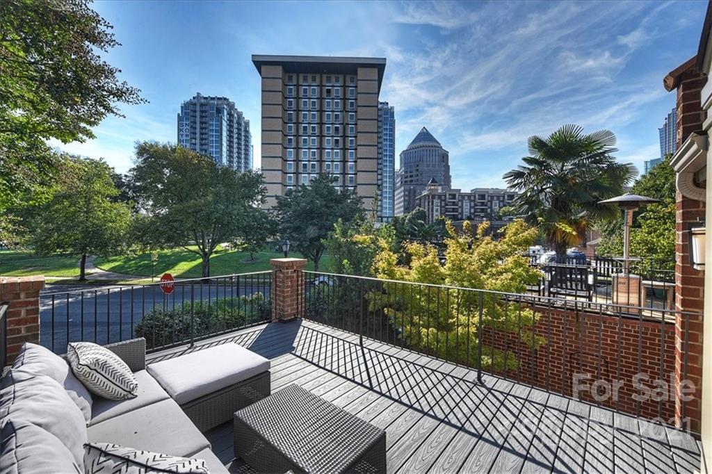 303 Settlers Lane Charlotte NC 28202