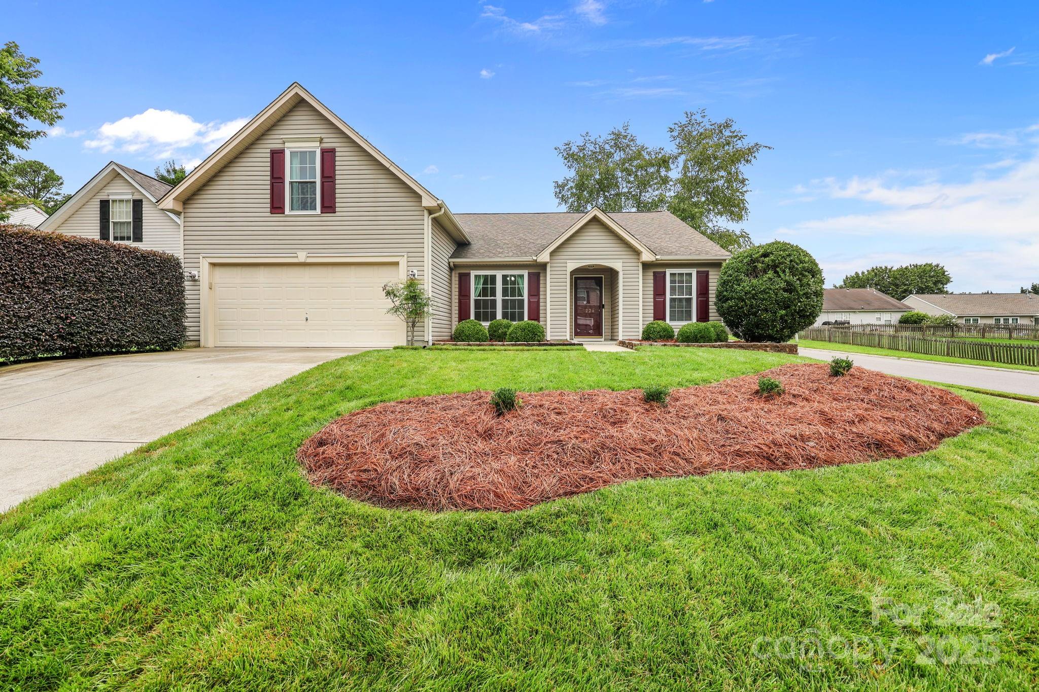 7224 Trifecta Court Harrisburg NC 28075