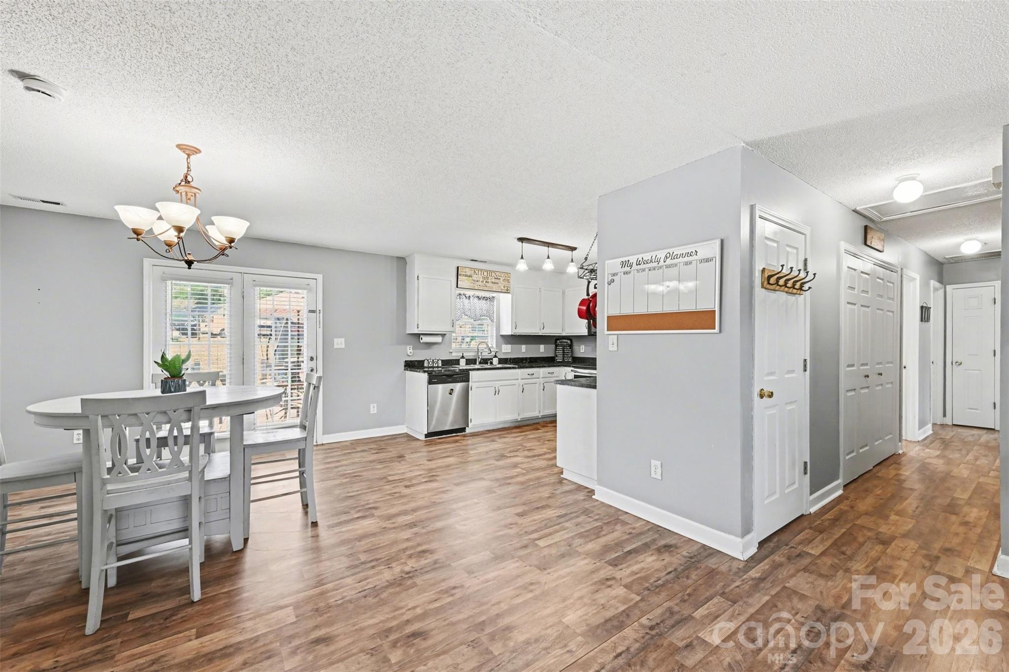 353 Woodlawn Avenue Mount Holly NC 28120