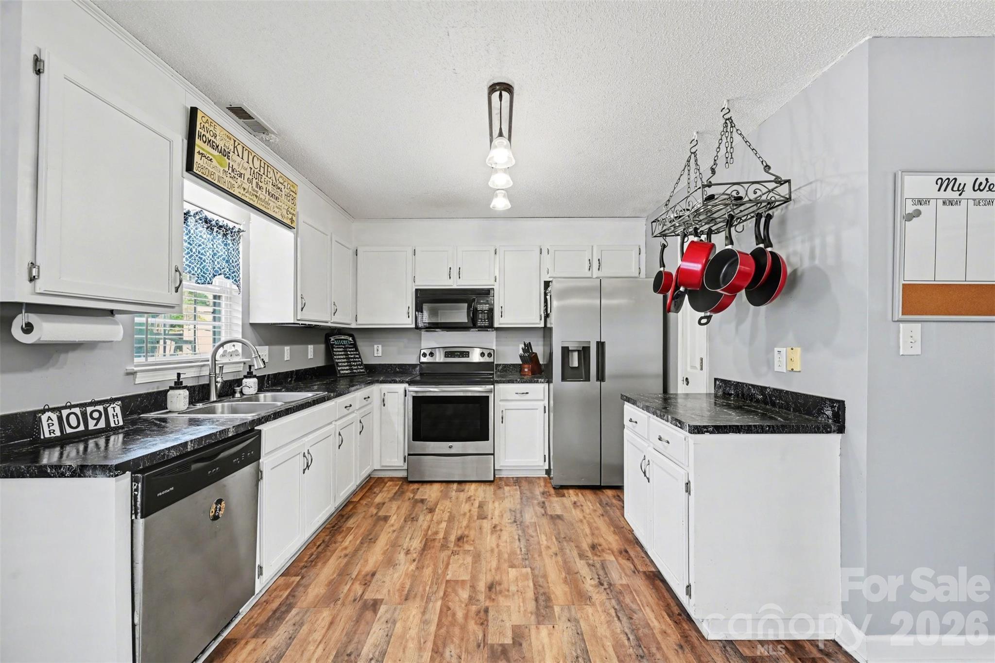 353 Woodlawn Avenue Mount Holly NC 28120