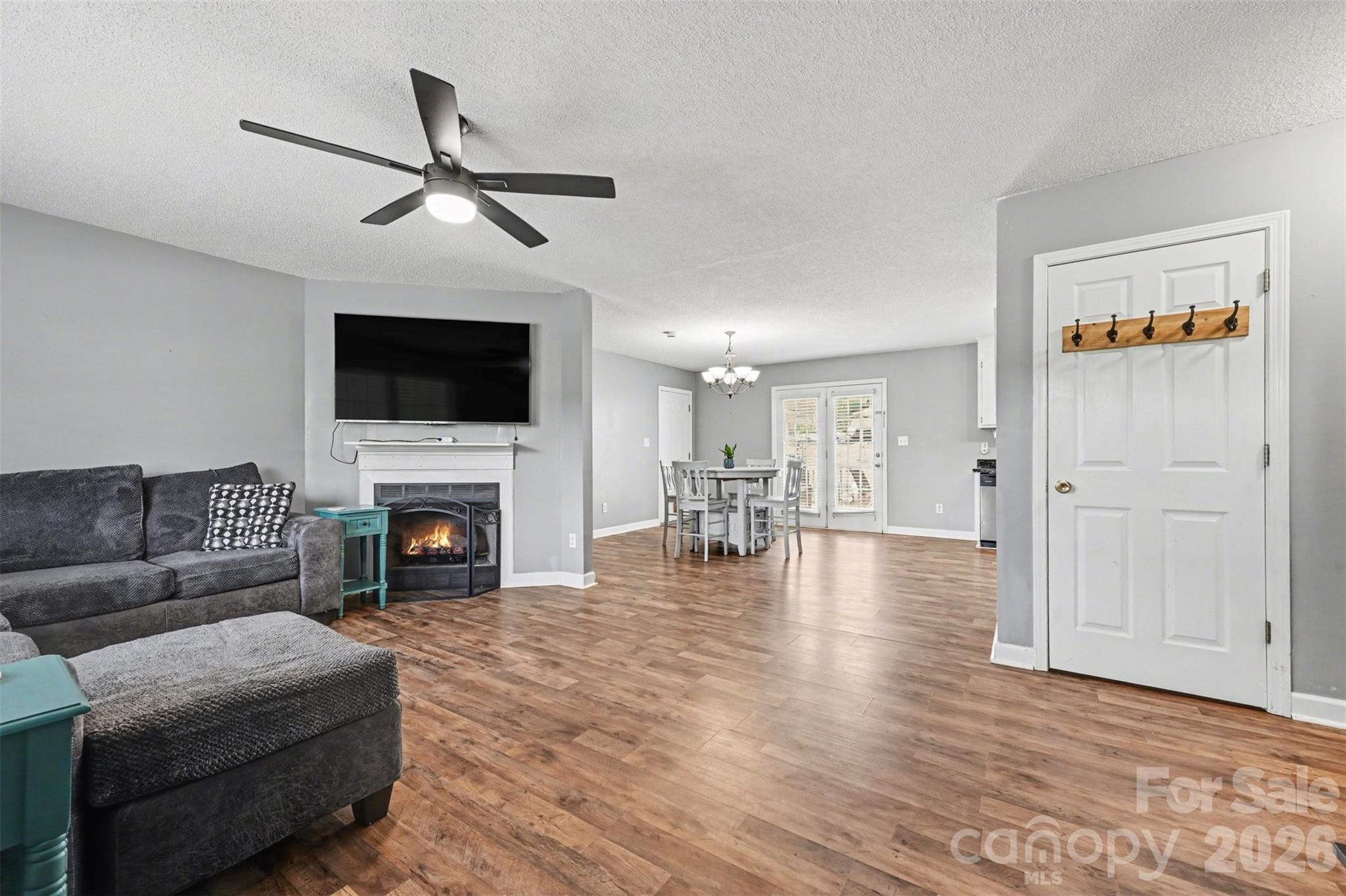 353 Woodlawn Avenue Mount Holly NC 28120