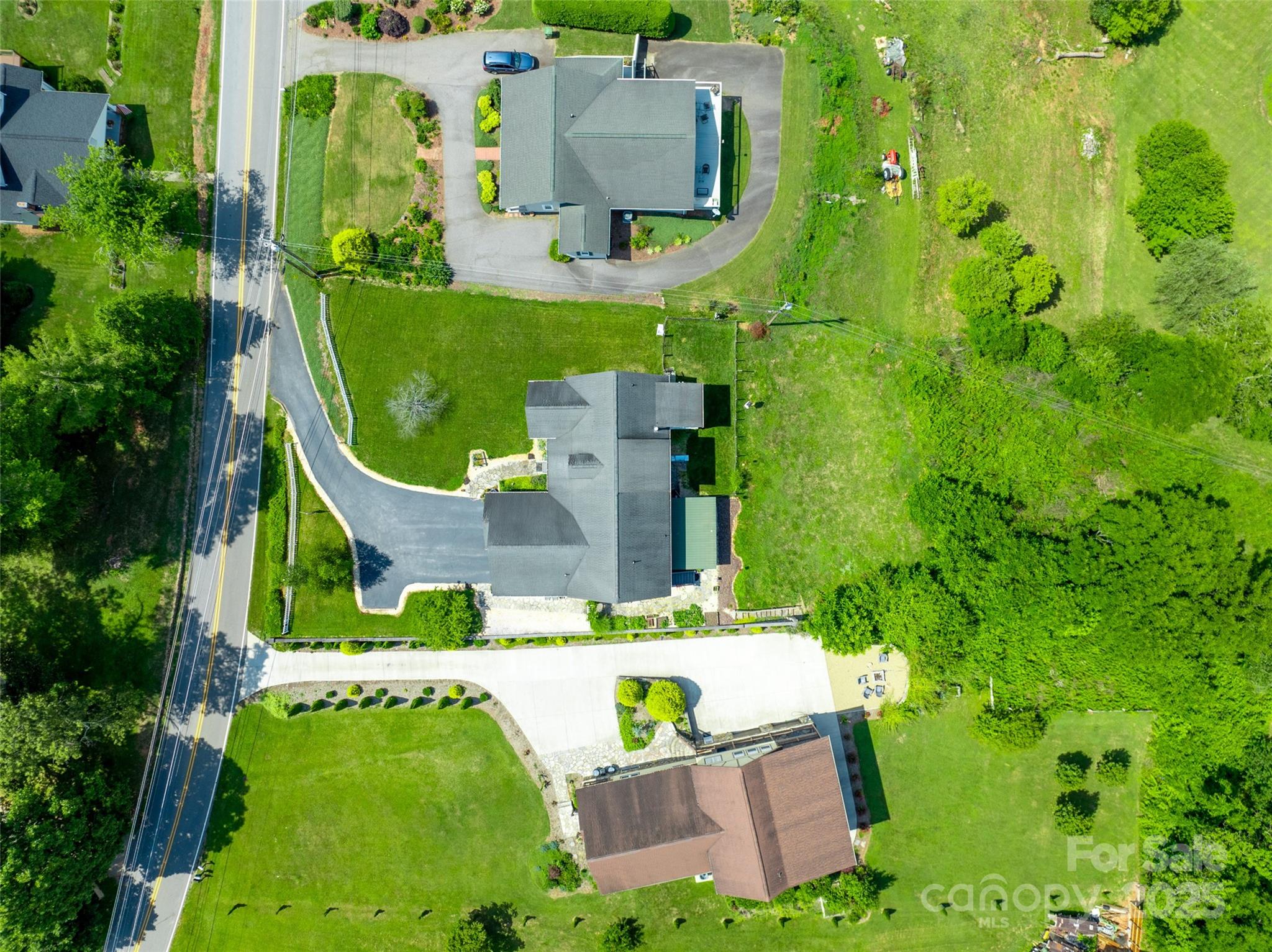 1011 S Main Street Mars Hill NC 28754