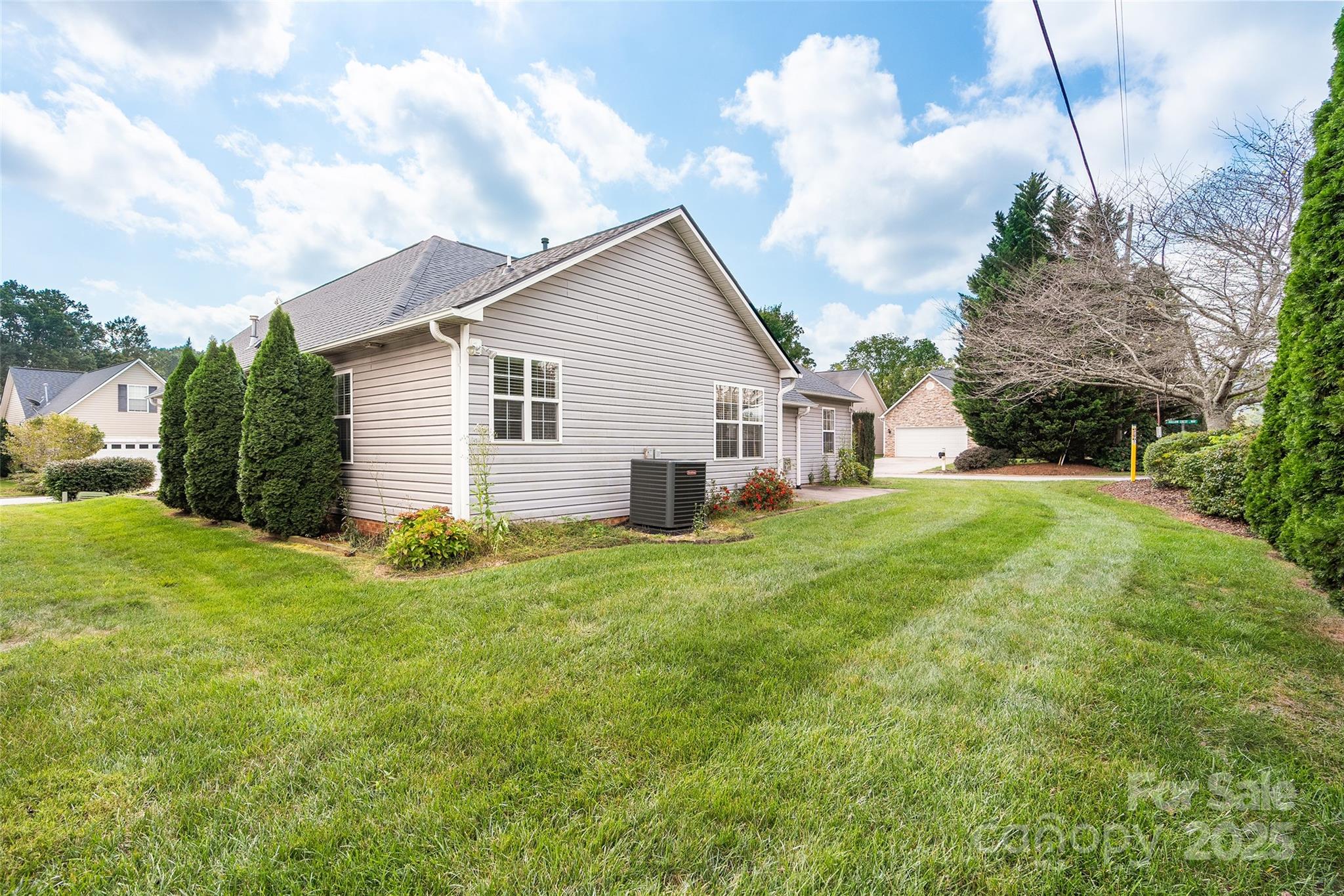 2 Thornwood Court Arden NC 28704