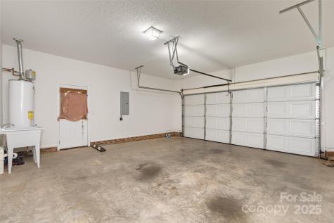 2 Thornwood Court Arden NC 28704