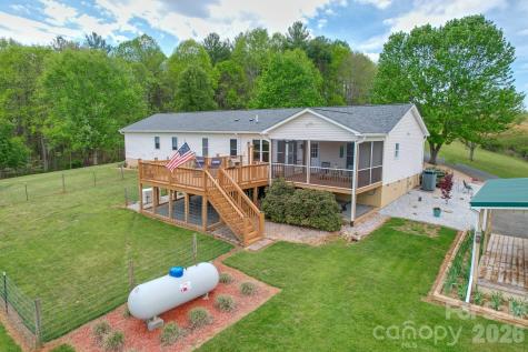 552 Dirt Nose Drive Sparta NC 28675