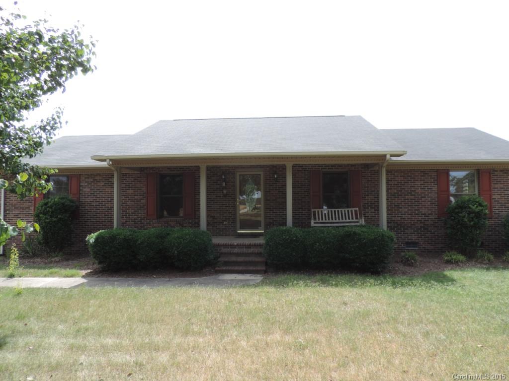 225 Woodridge Drive Mooresville NC 28115