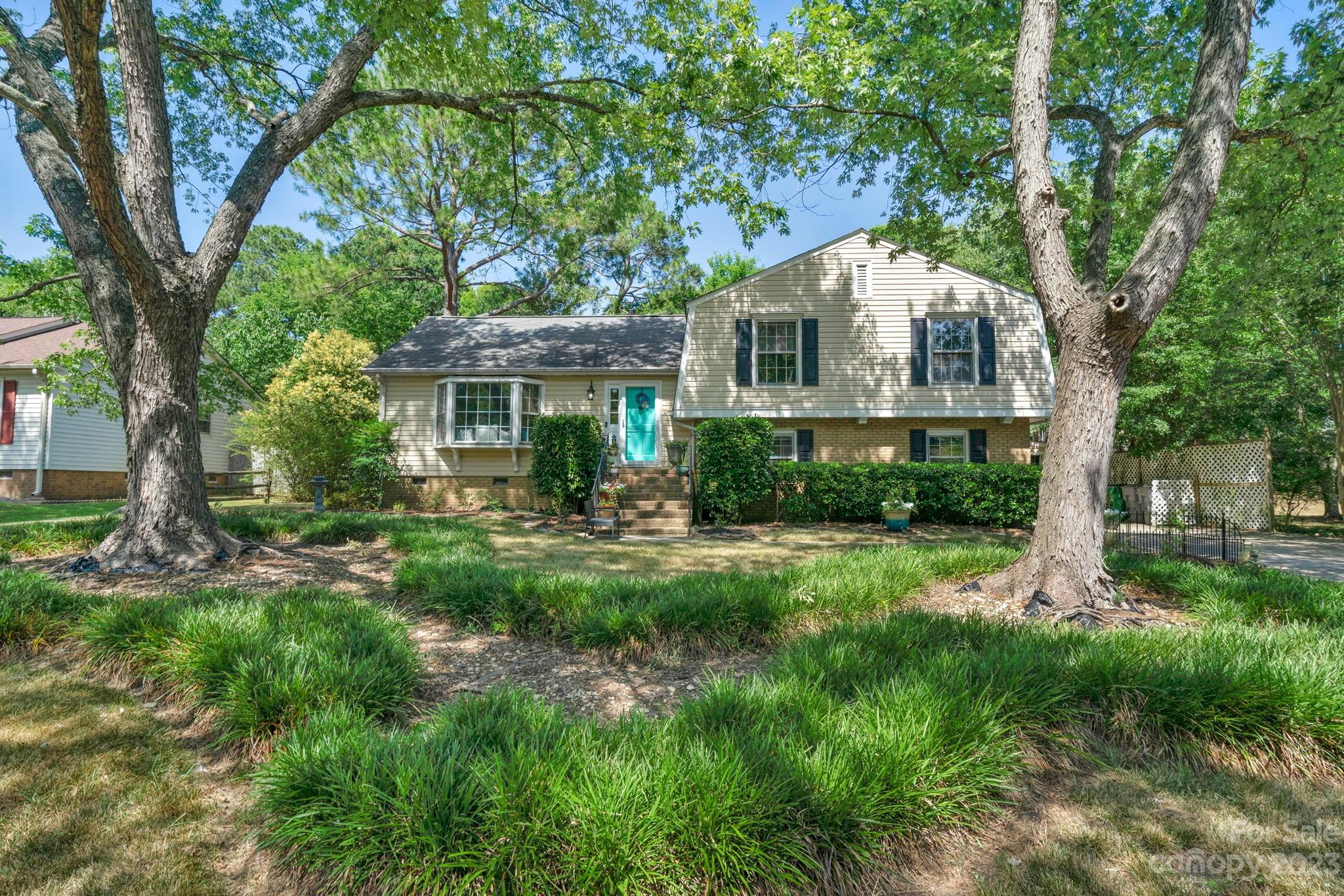 8808 Nightingale Lane Charlotte NC 28226
