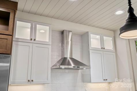 8 Heartleaf Circle Arden NC 28704