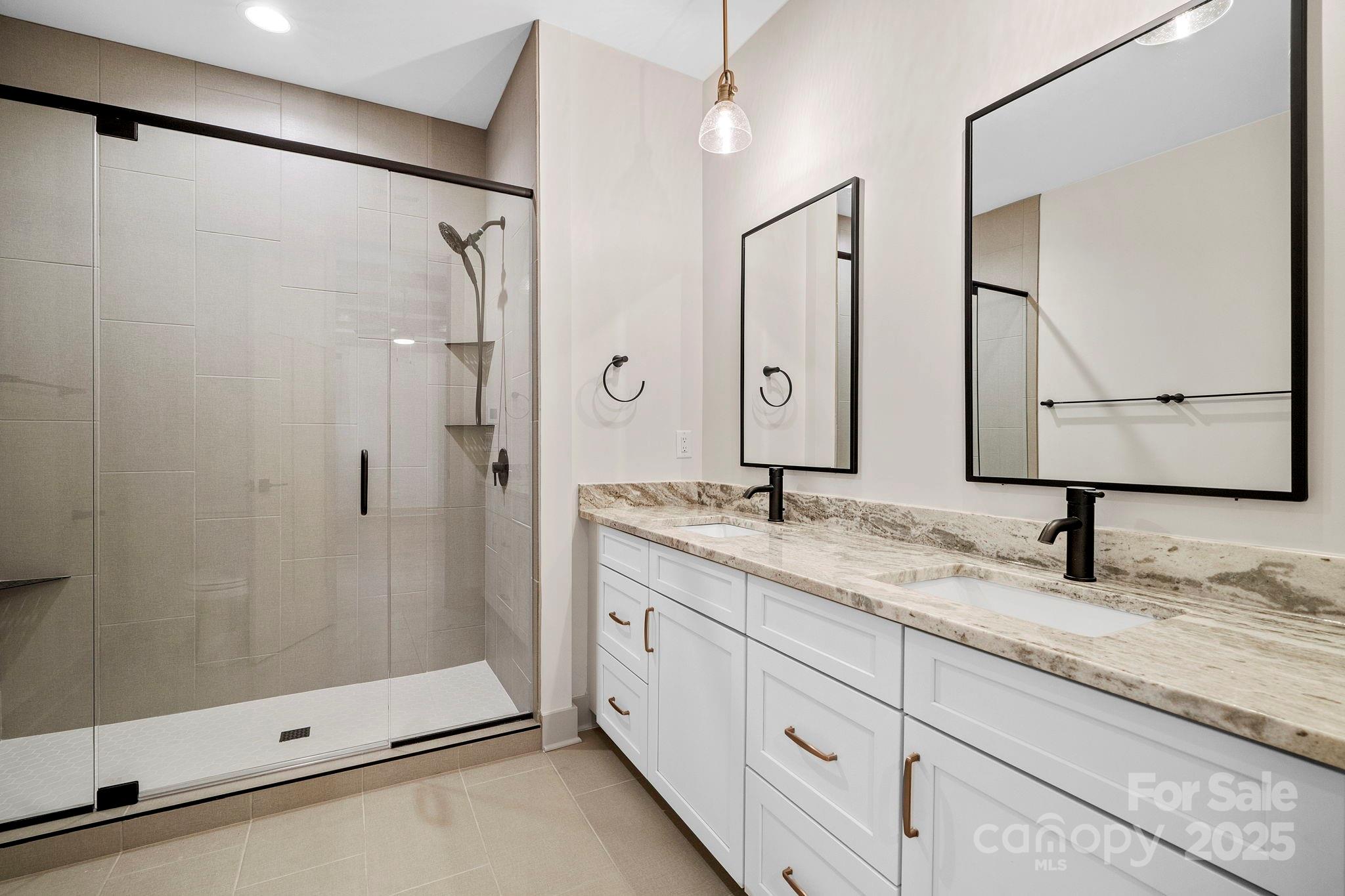 8 Heartleaf Circle Arden NC 28704