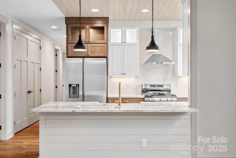 8 Heartleaf Circle Arden NC 28704