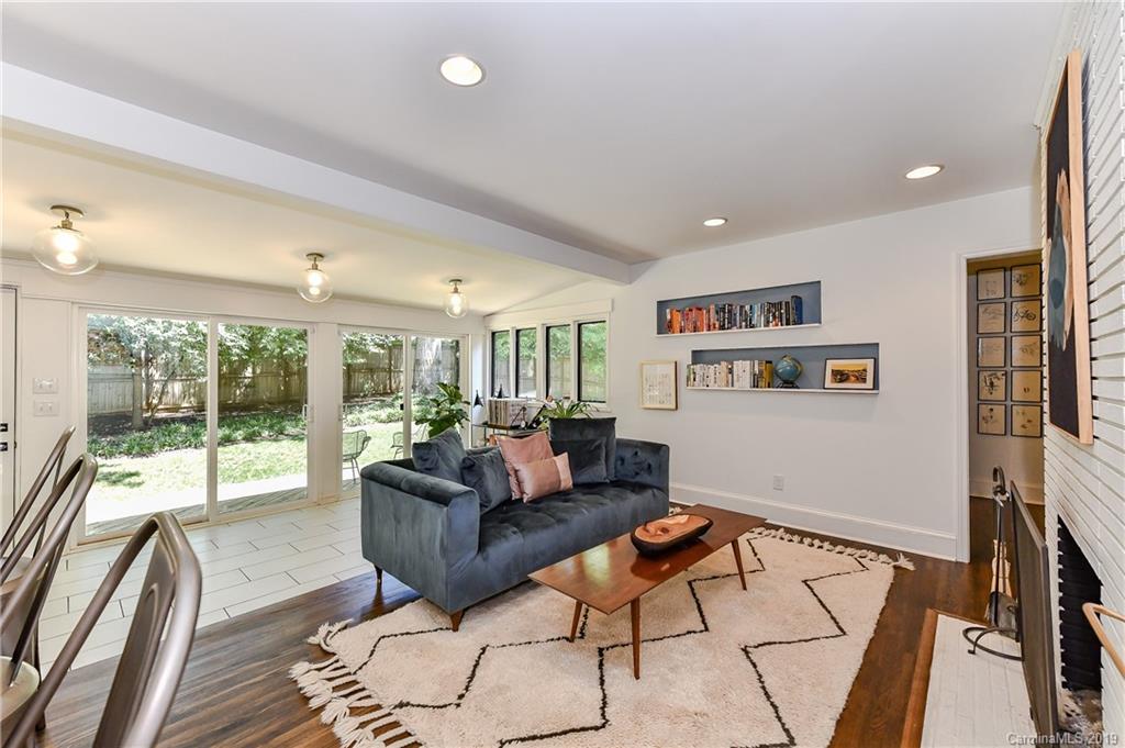 1227 Mockingbird Lane Charlotte NC 28209