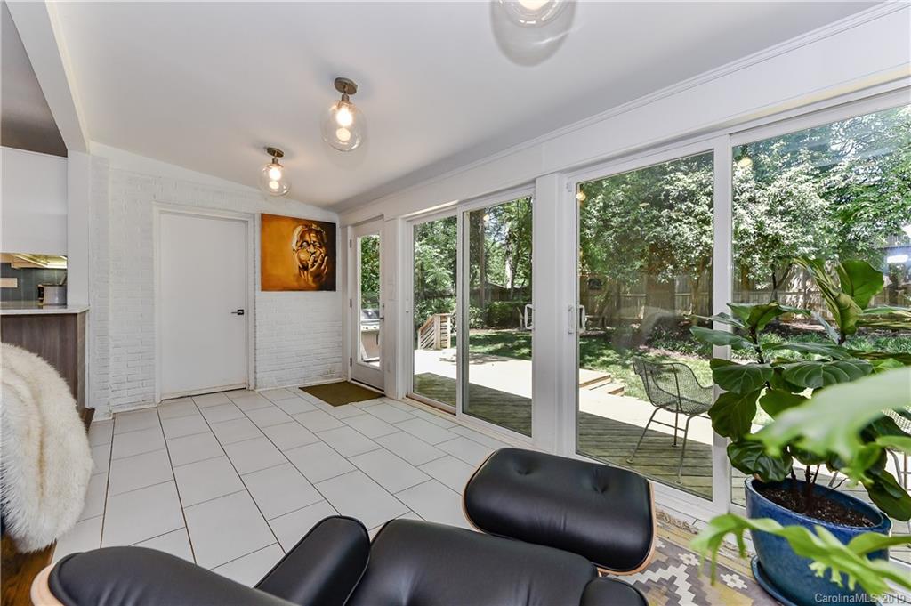 1227 Mockingbird Lane Charlotte NC 28209