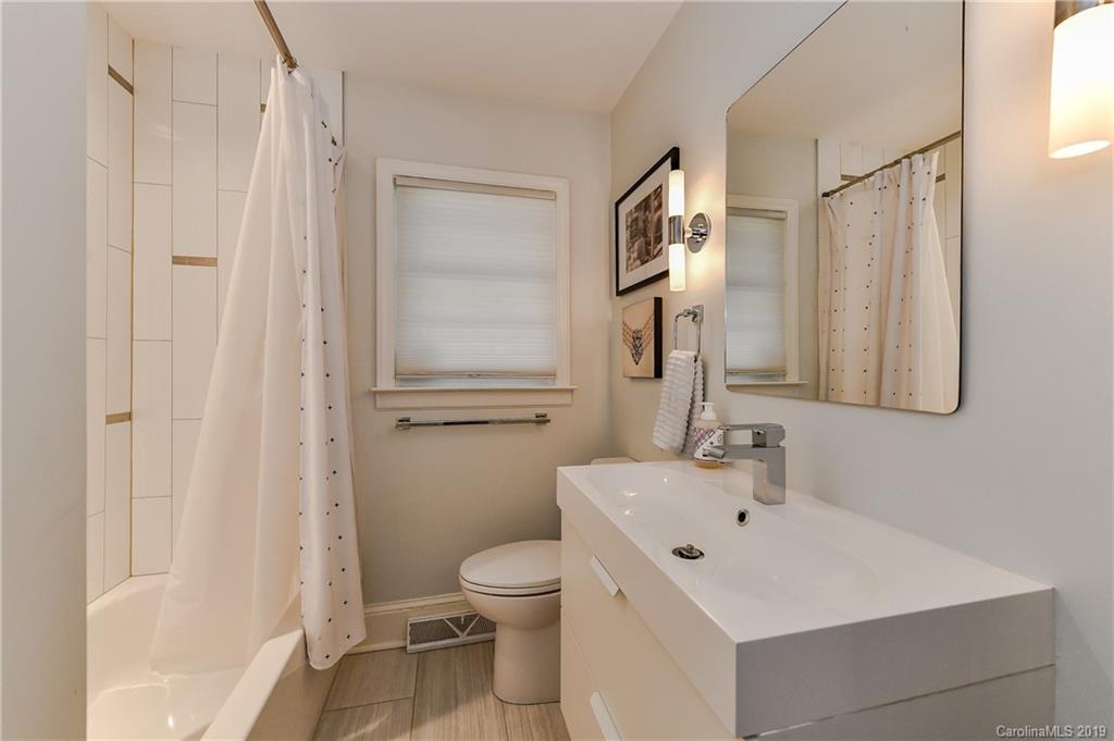 1227 Mockingbird Lane Charlotte NC 28209