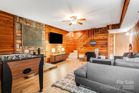 1 Lynnette Drive Fairview NC 28730