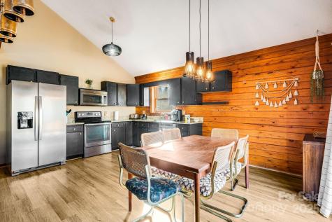 1 Lynnette Drive Fairview NC 28730