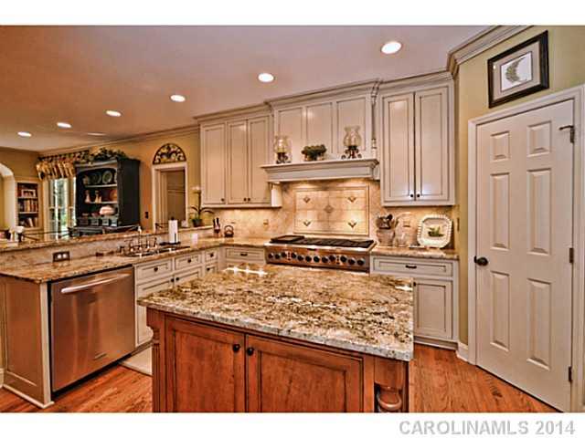4610 Messian Court Charlotte NC 28210