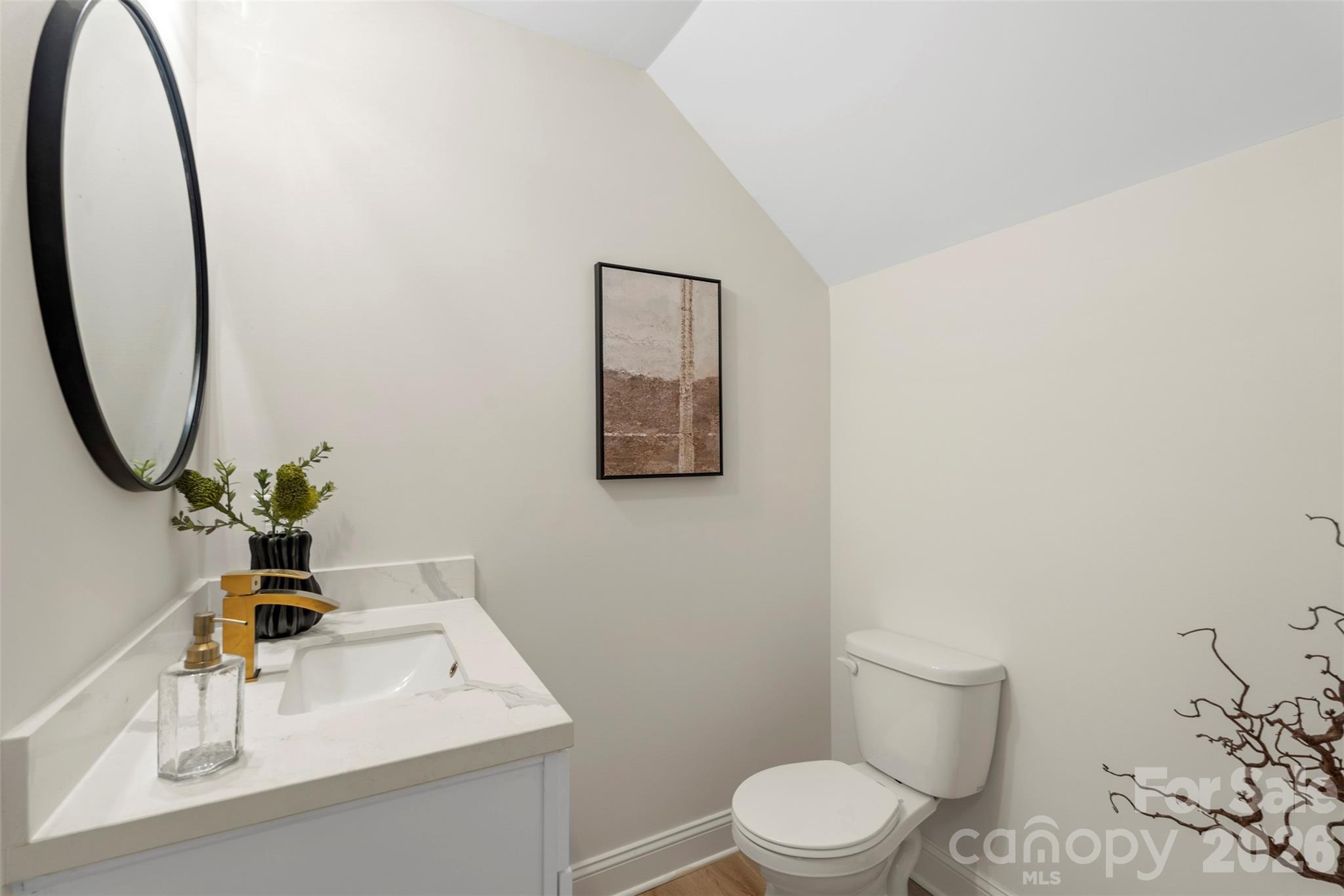 2106 Bombay Way Charlotte NC 28208