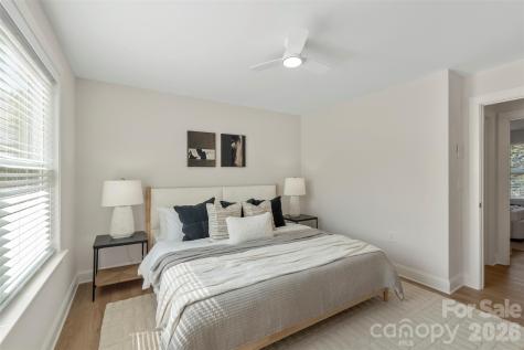 2106 Bombay Way Charlotte NC 28208