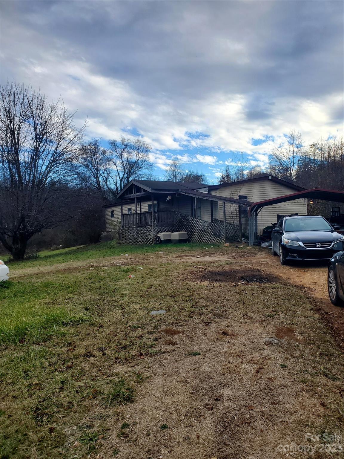 2727 Old Greenlee Road Marion NC 28752