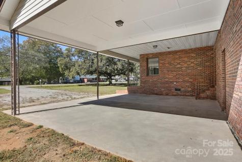 3230 W Innes Street Salisbury NC 28144