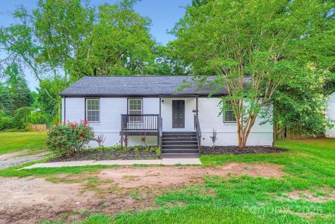 1224 E Woodlawn Road Charlotte NC 28209