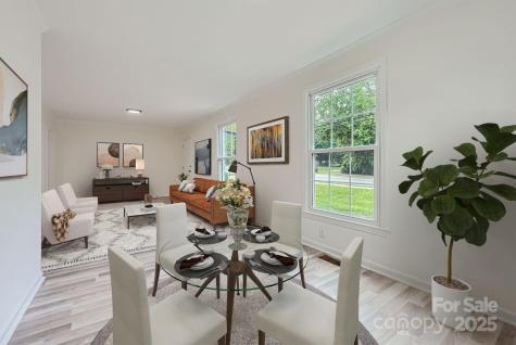 1224 E Woodlawn Road Charlotte NC 28209