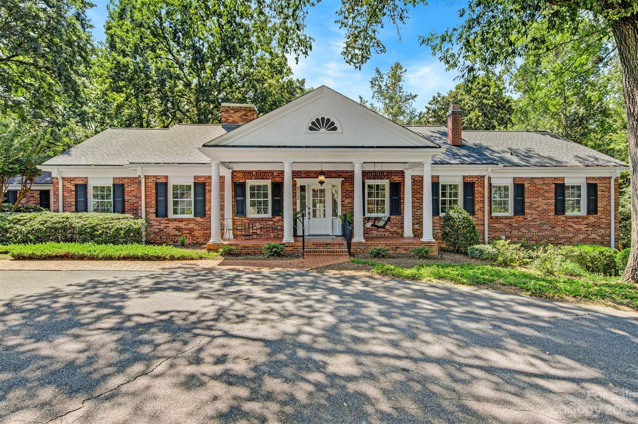 515 25th Avenue NW Hickory NC 28601