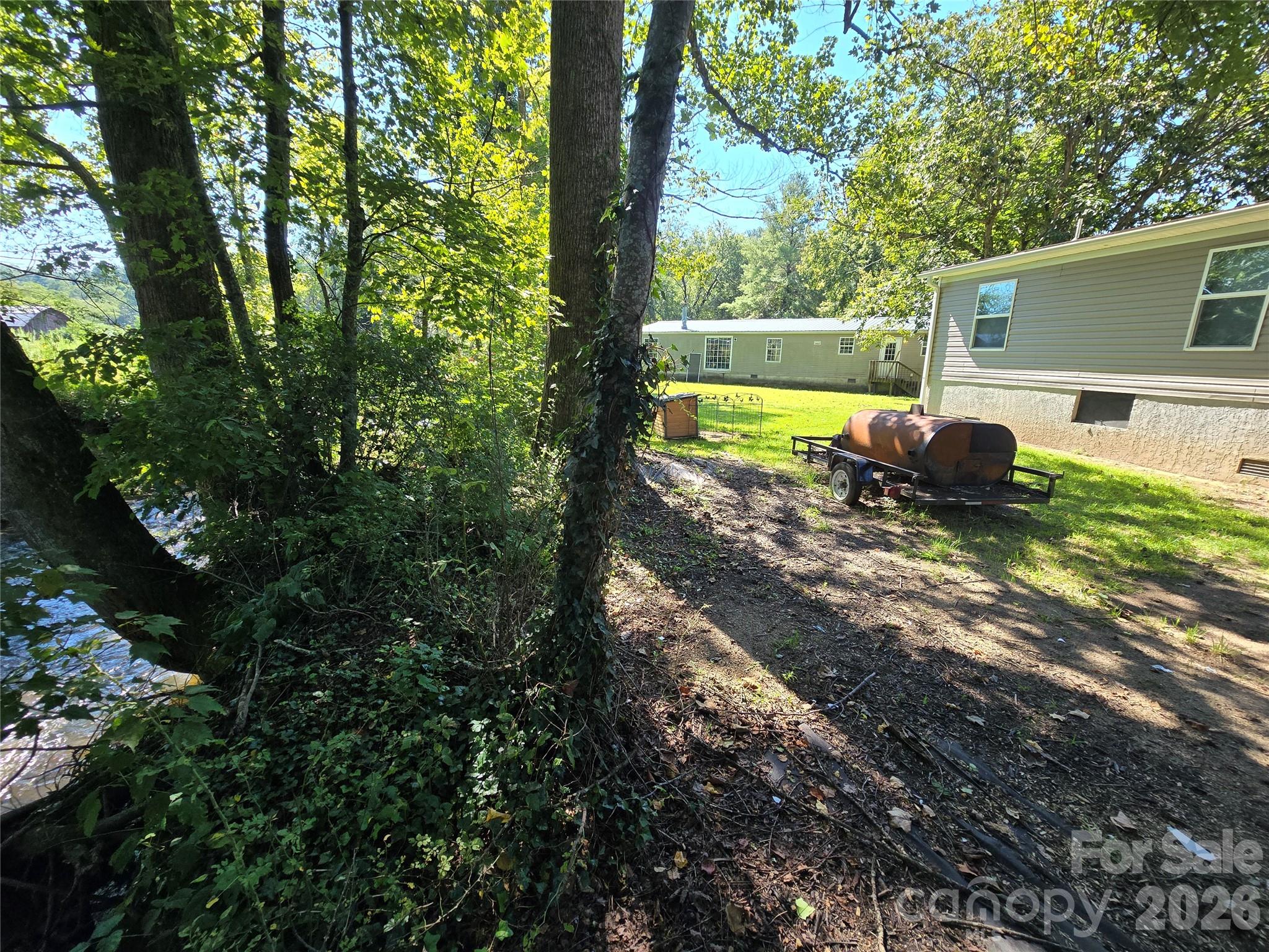 221 Turkey Pen Gap Road Horse Shoe NC 28742