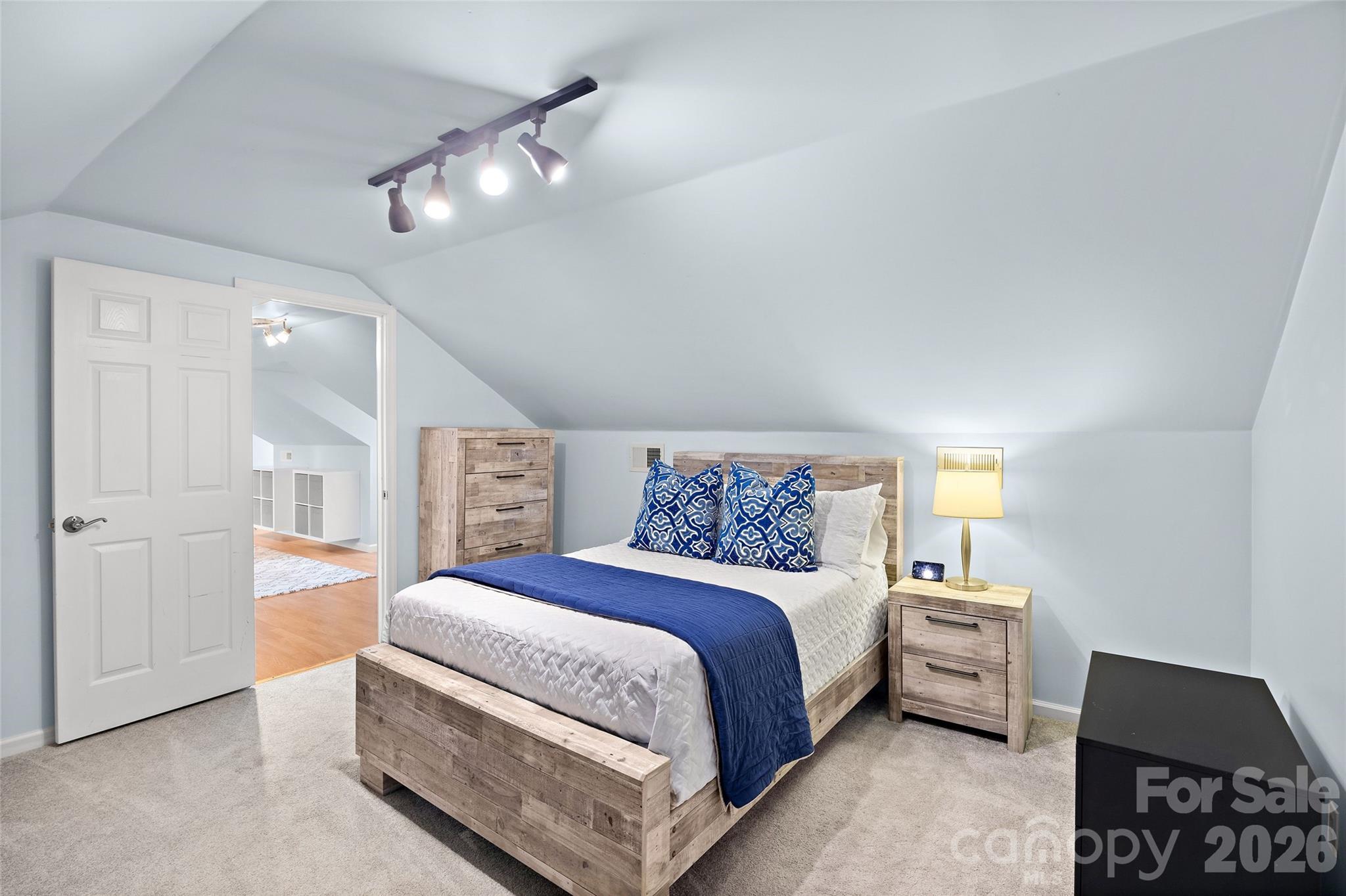 3016 Idlewood Circle Charlotte NC 28209