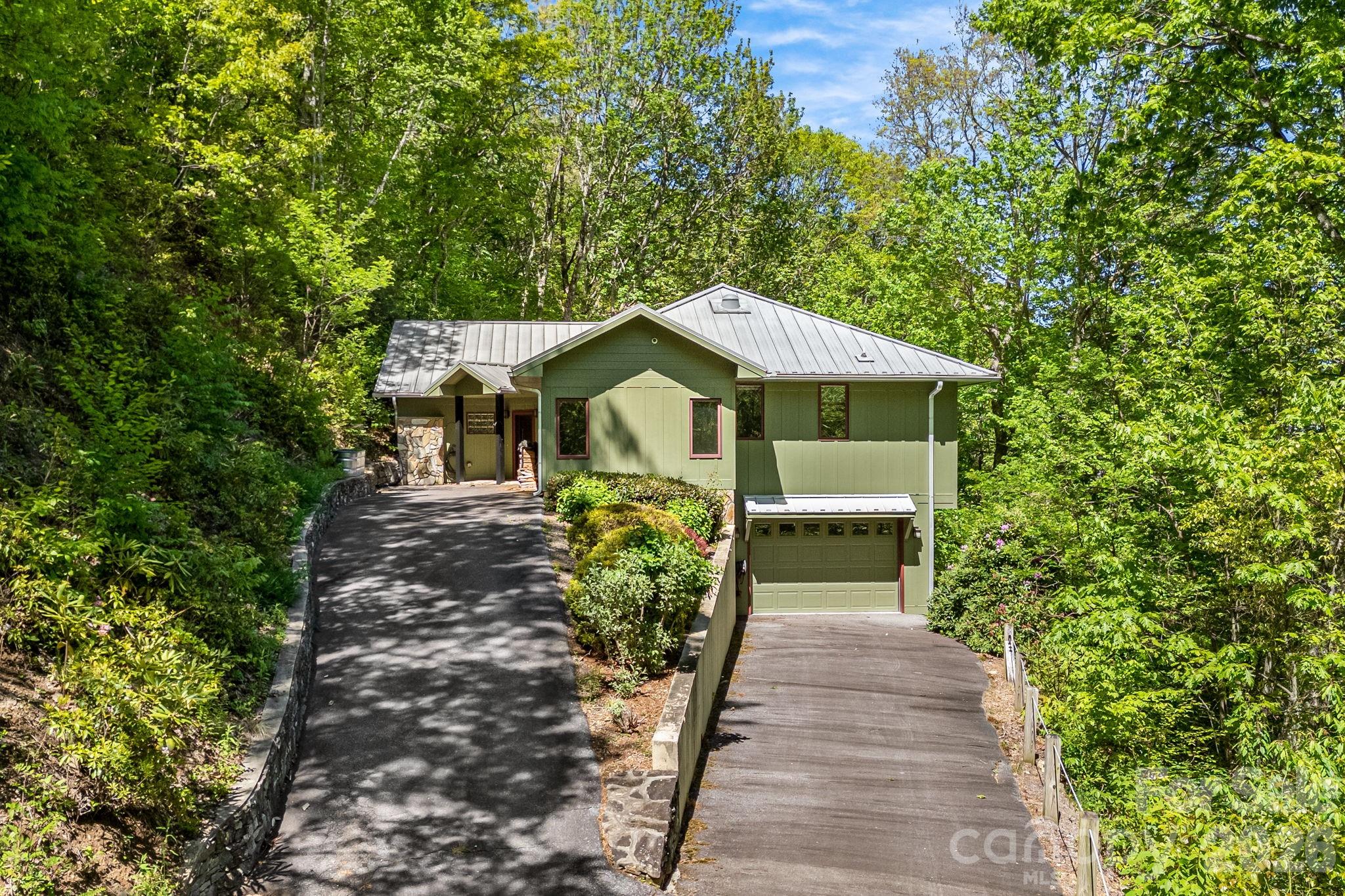 1760 Winding Creek Drive Waynesville NC 28786