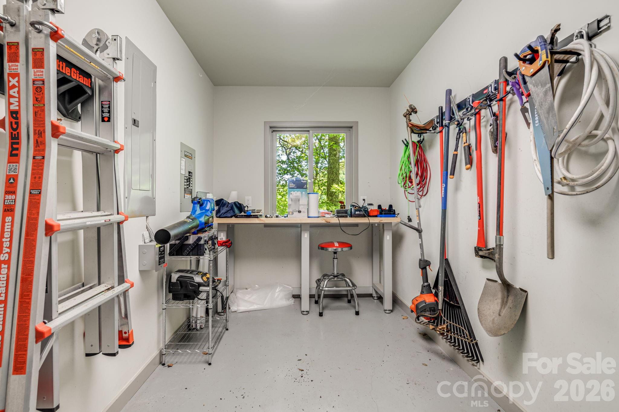 1760 Winding Creek Drive Waynesville NC 28786