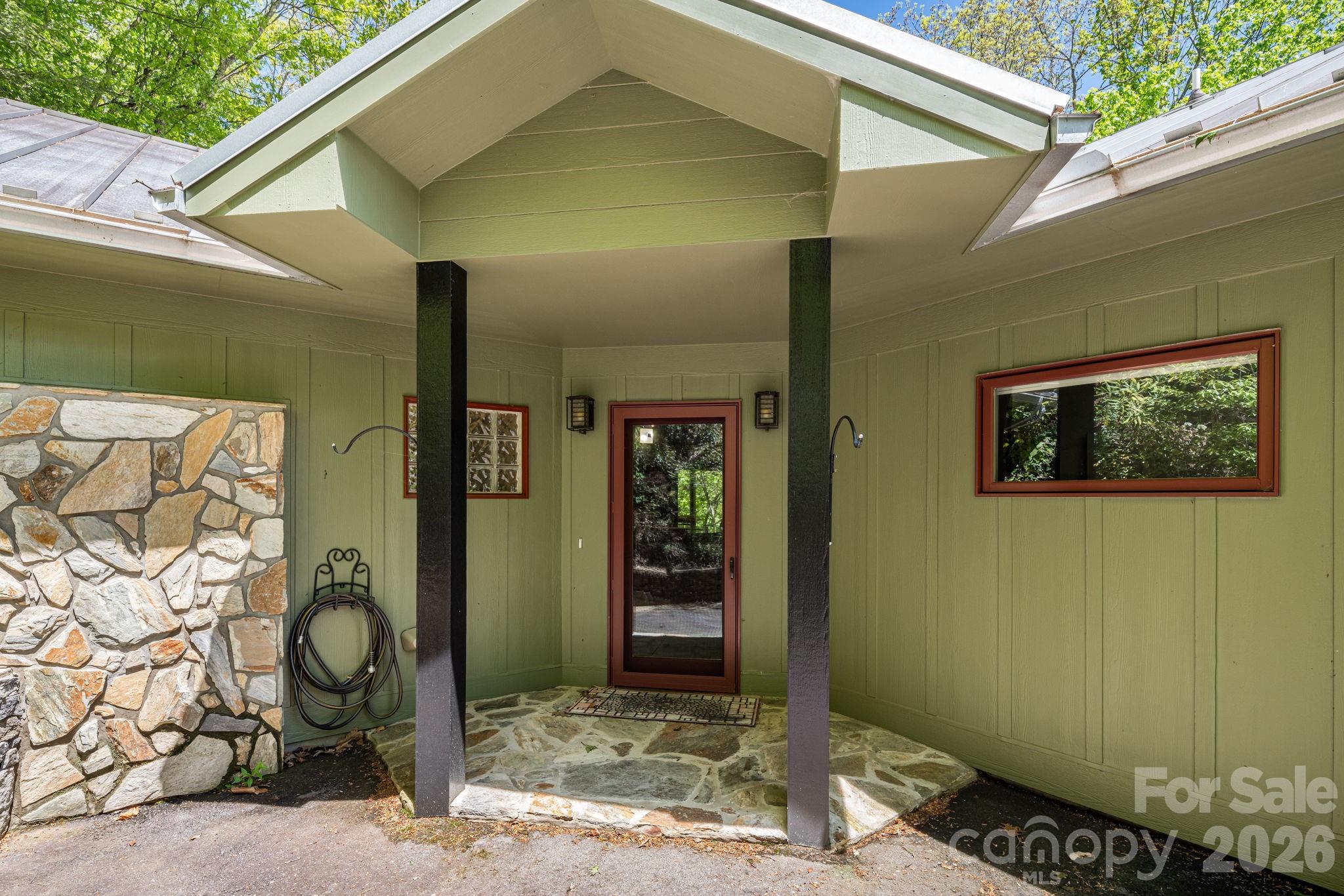 1760 Winding Creek Drive Waynesville NC 28786