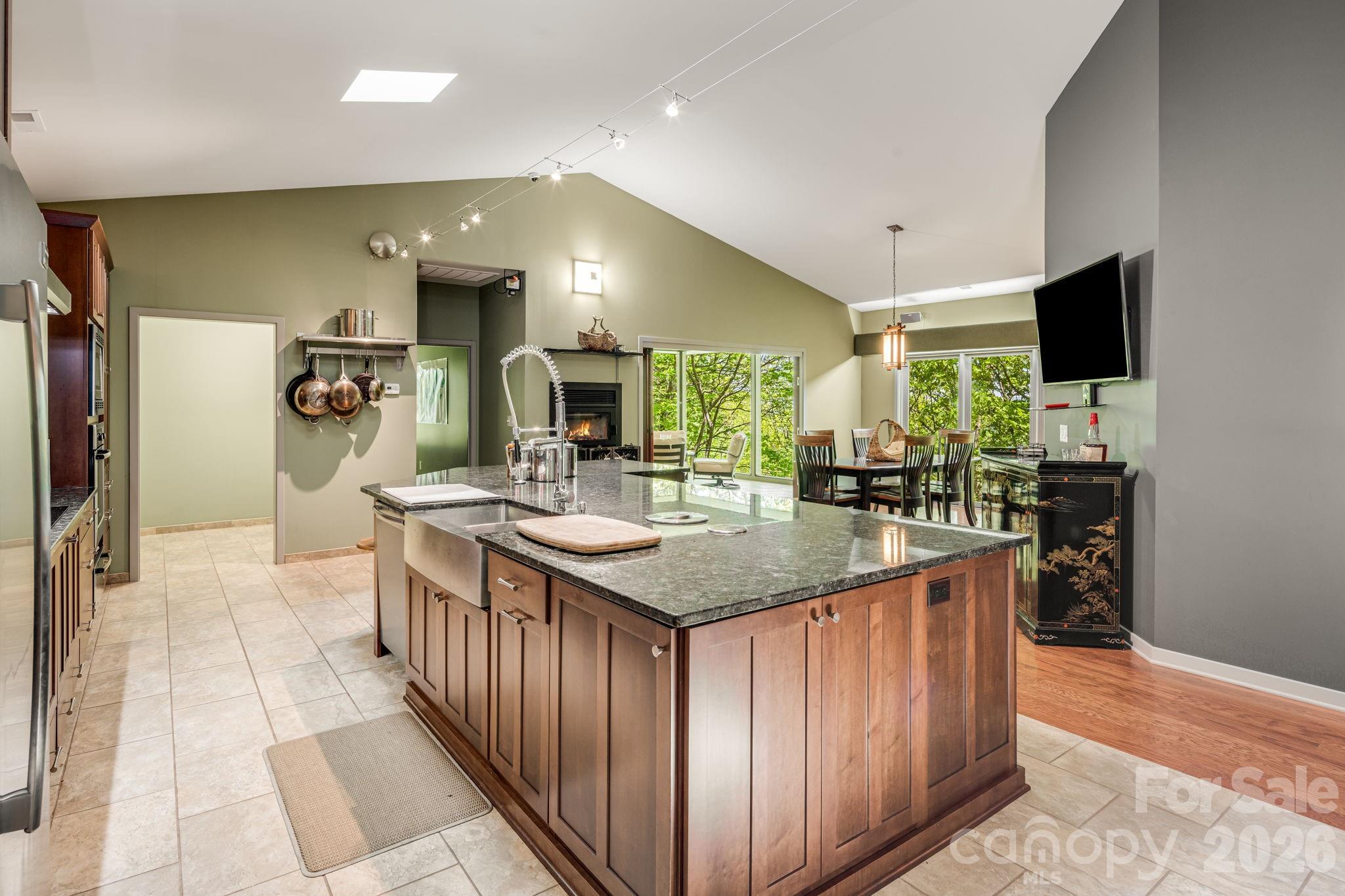 1760 Winding Creek Drive Waynesville NC 28786