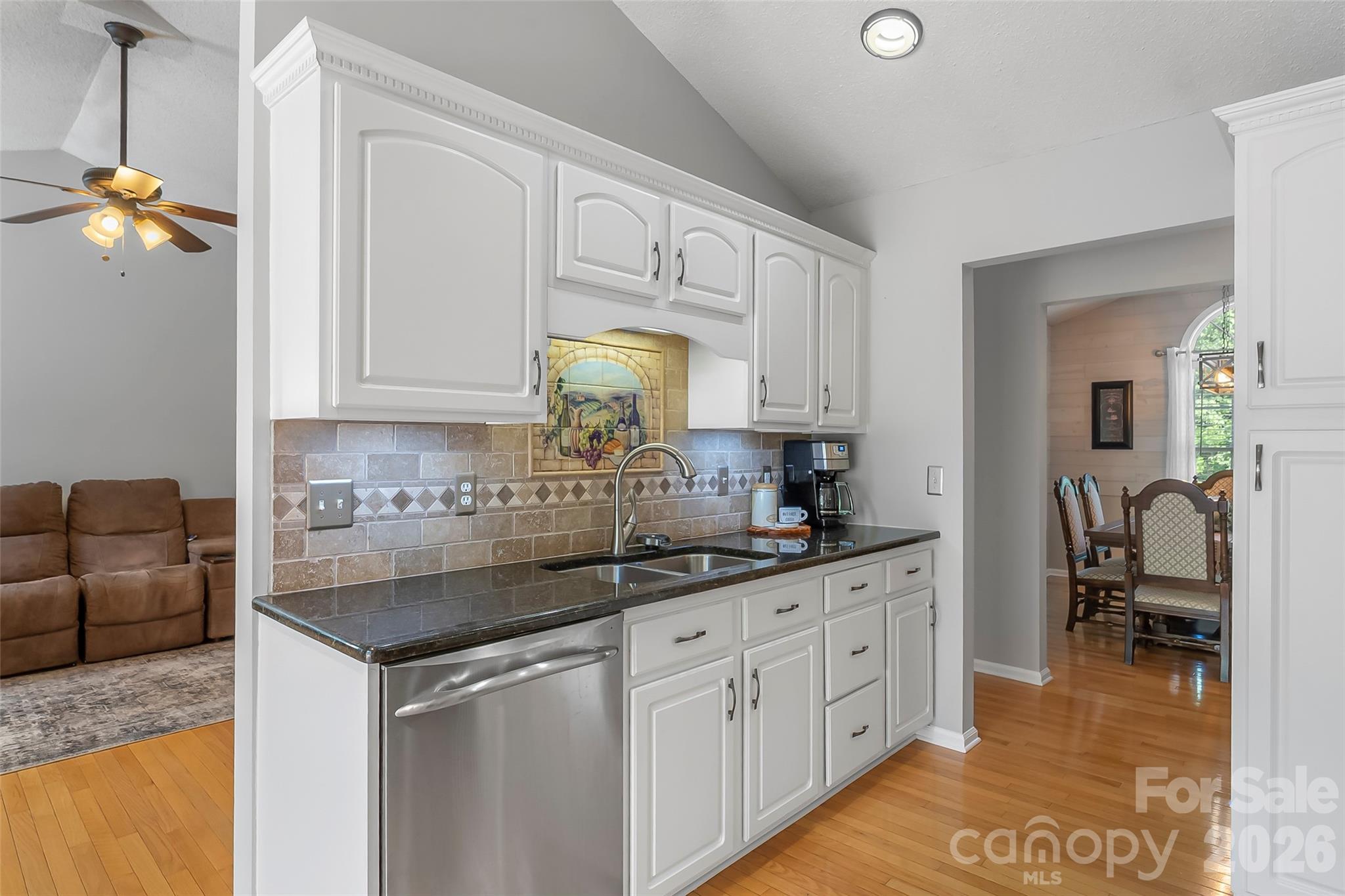 4129 Black Oak Road Hickory NC 28602