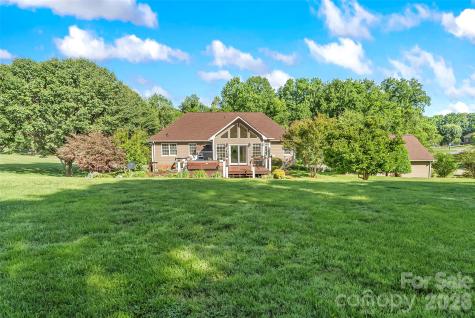 4129 Black Oak Road Hickory NC 28602