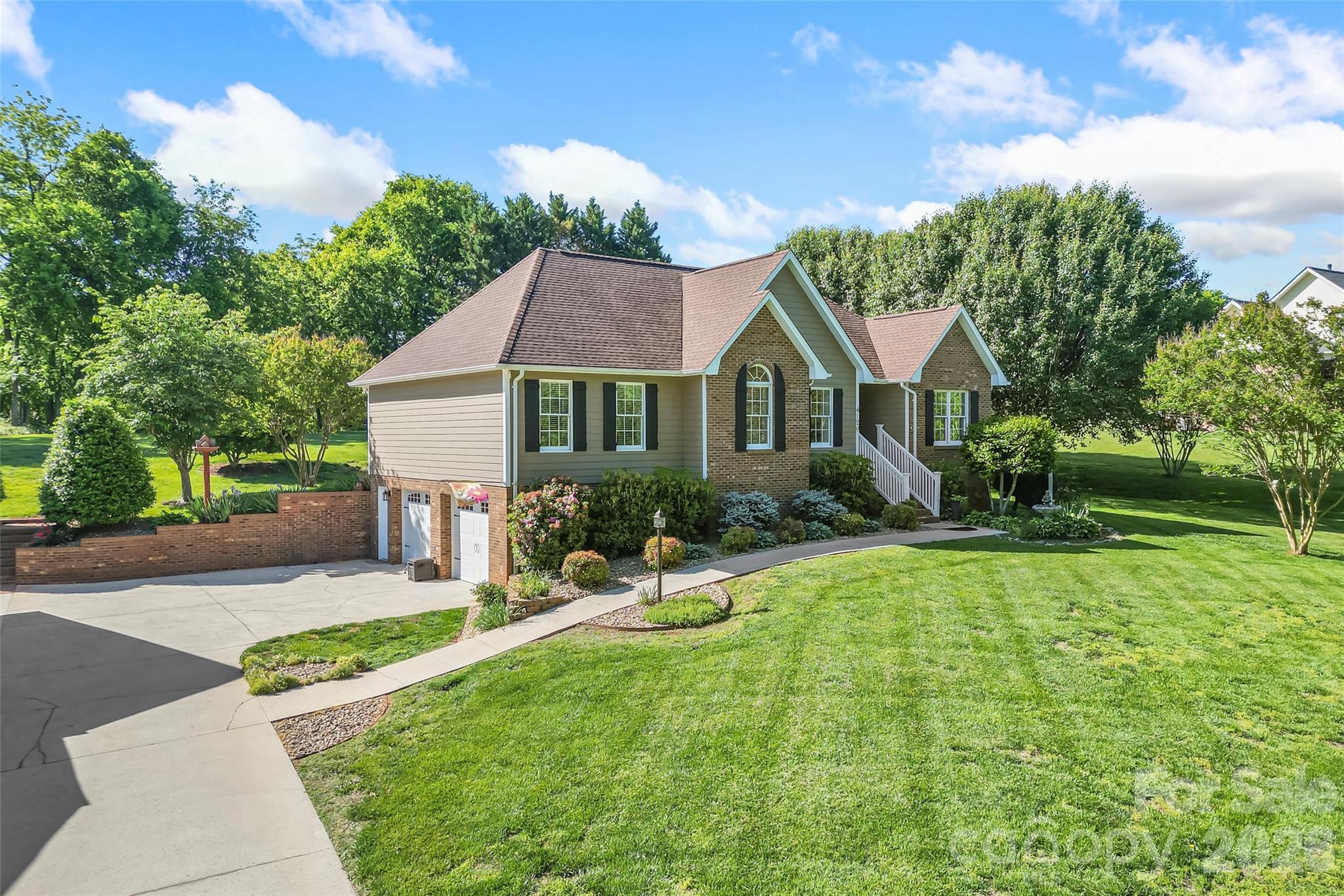 4129 Black Oak Road Hickory NC 28602