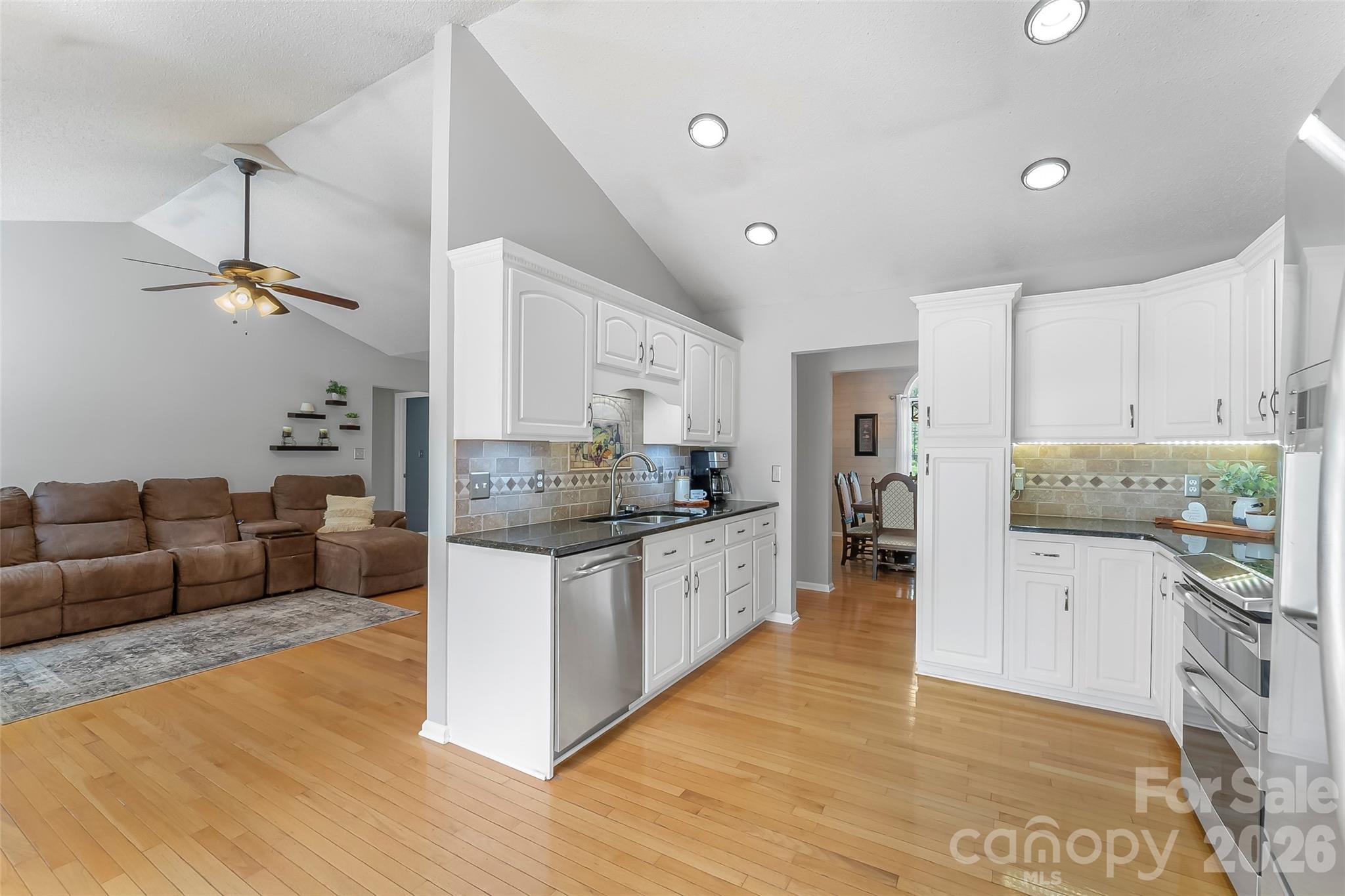 4129 Black Oak Road Hickory NC 28602