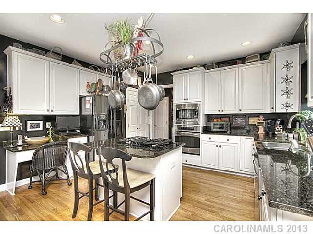 5701 Kinglet Lane Charlotte NC 28269