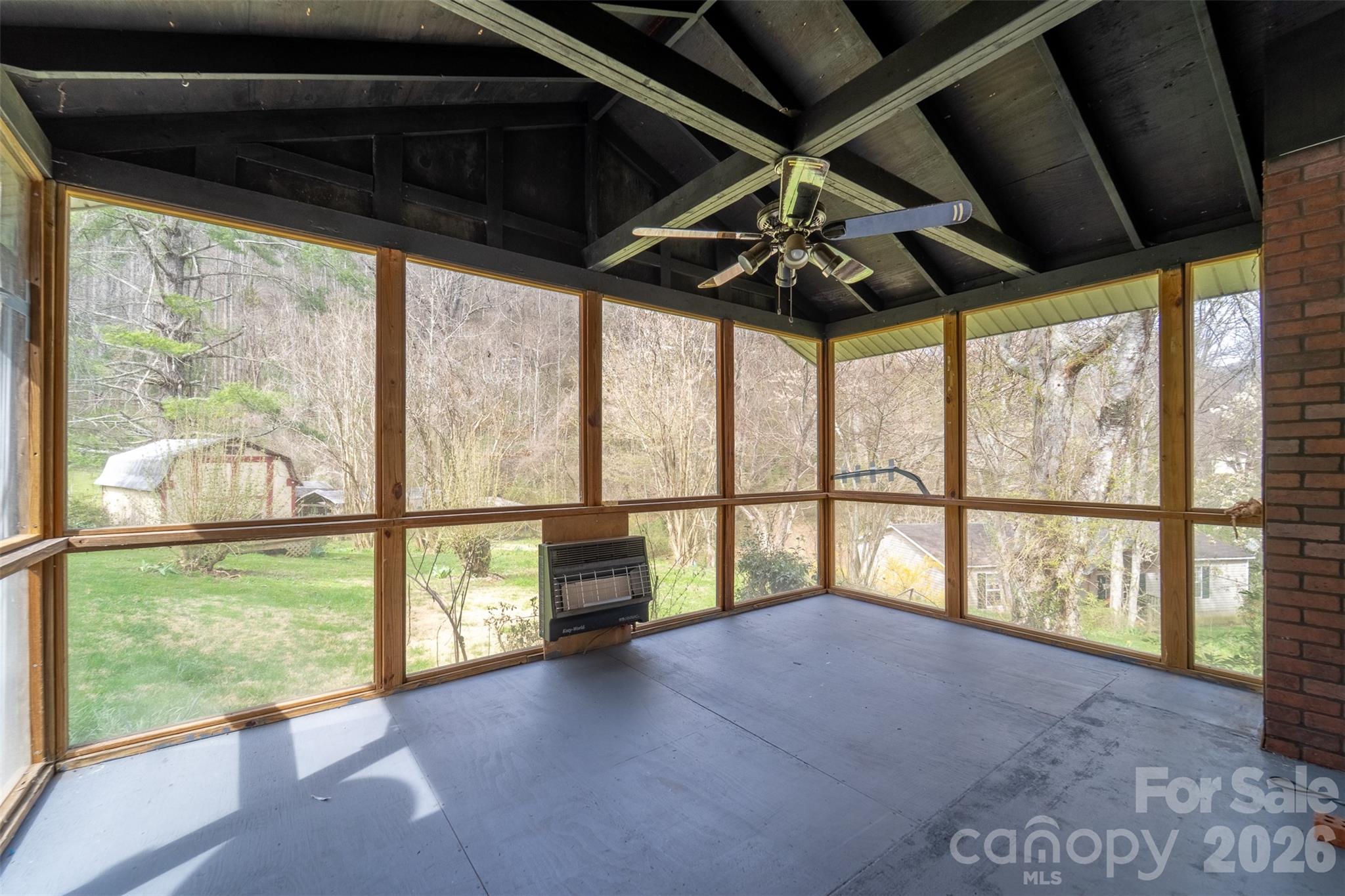 318 Sunrise Park Sylva NC 28779