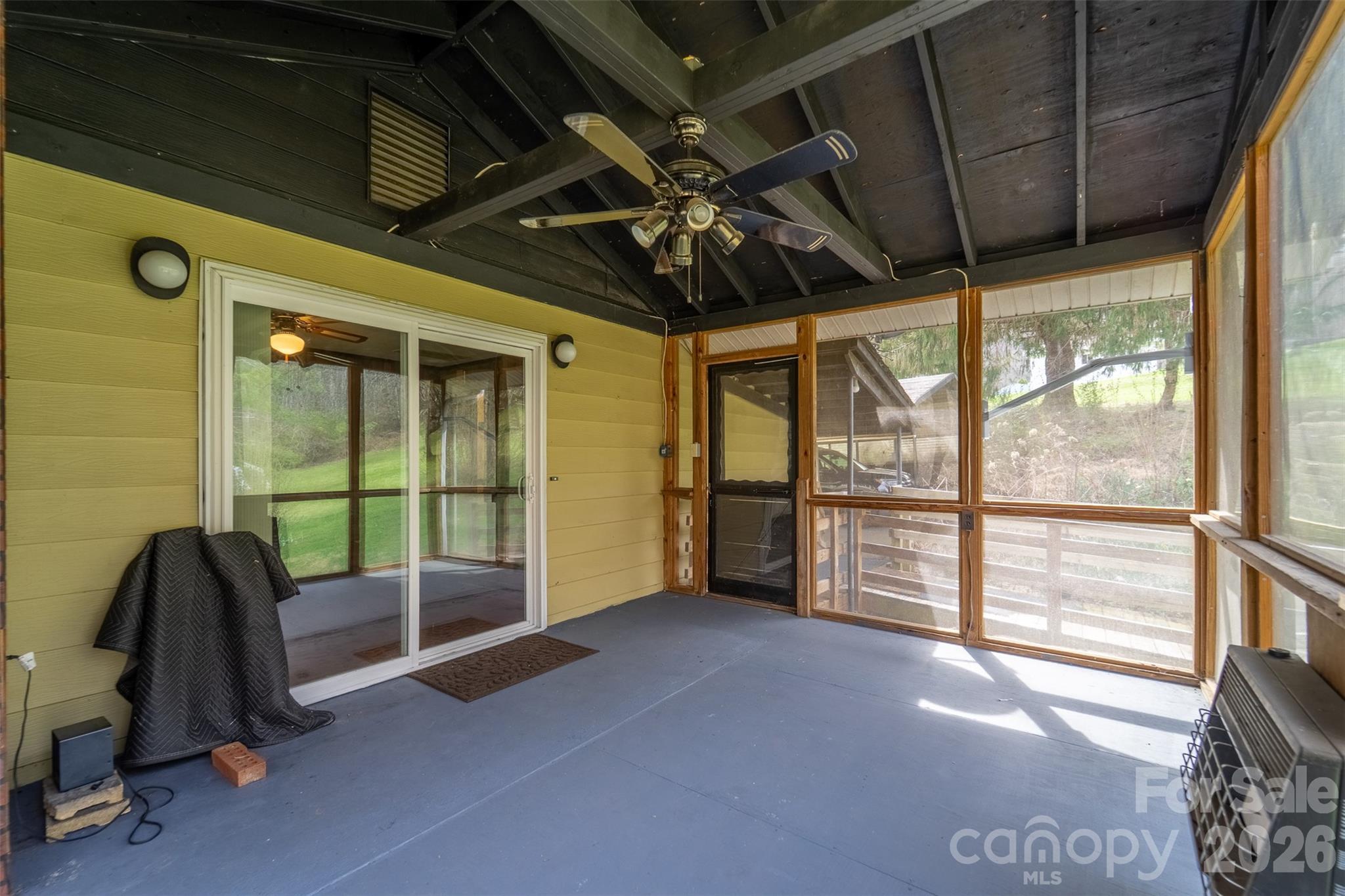 318 Sunrise Park Sylva NC 28779