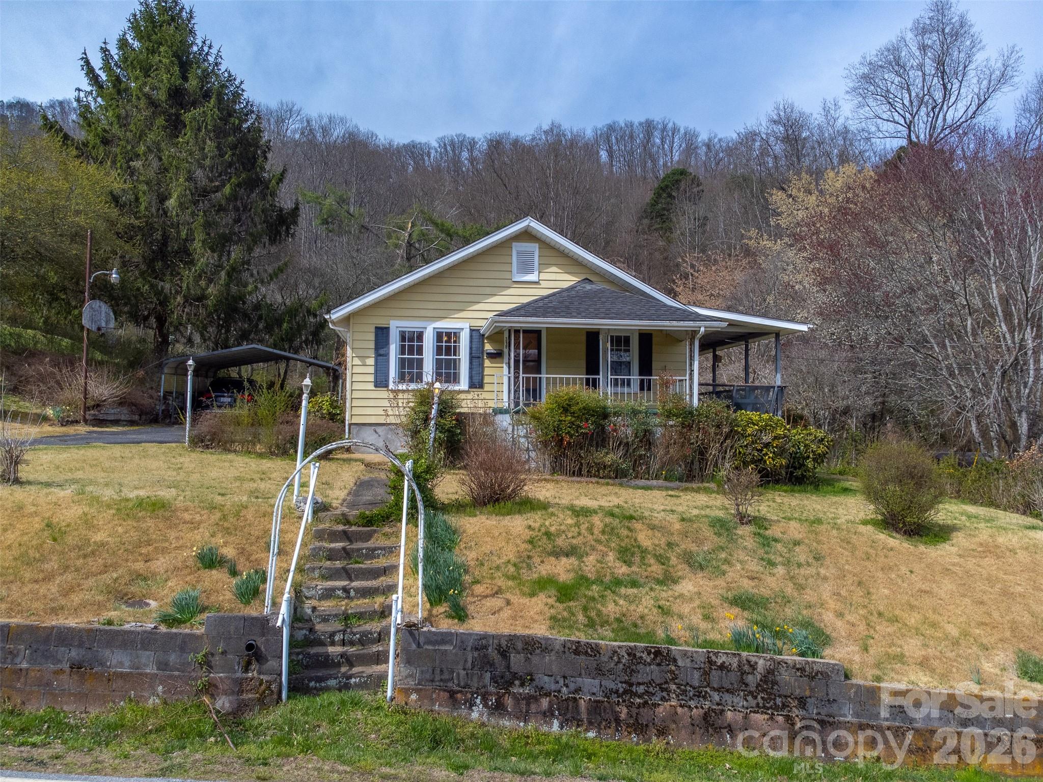 318 Sunrise Park Sylva NC 28779