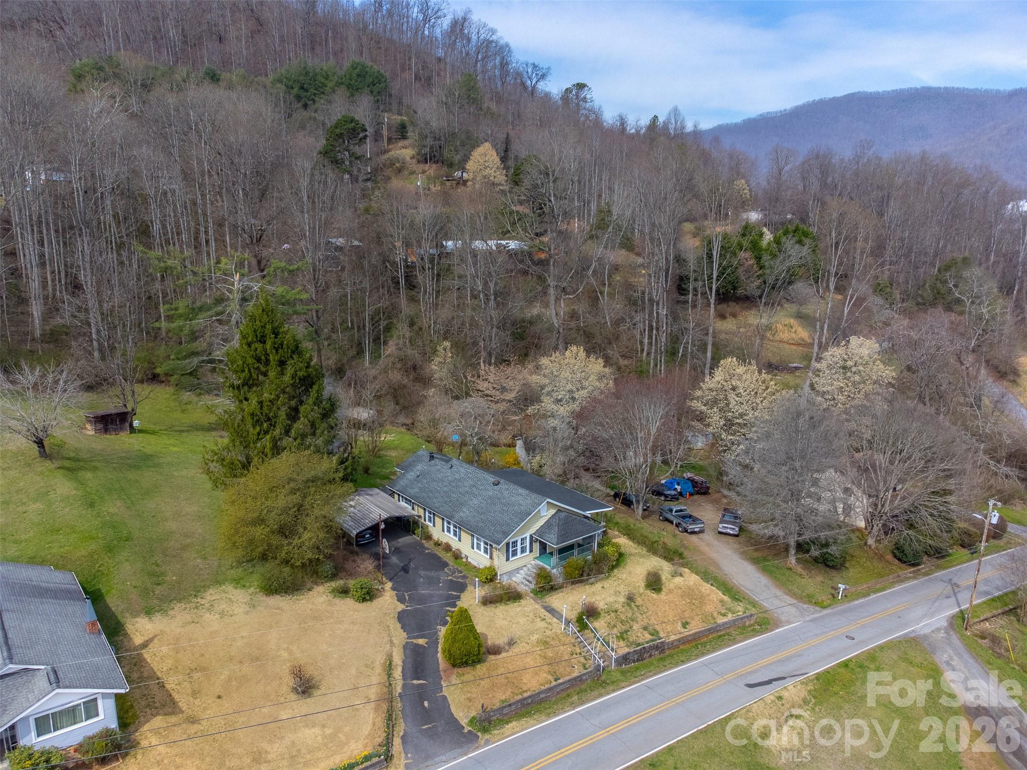 318 Sunrise Park Sylva NC 28779