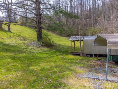 318 Sunrise Park Sylva NC 28779