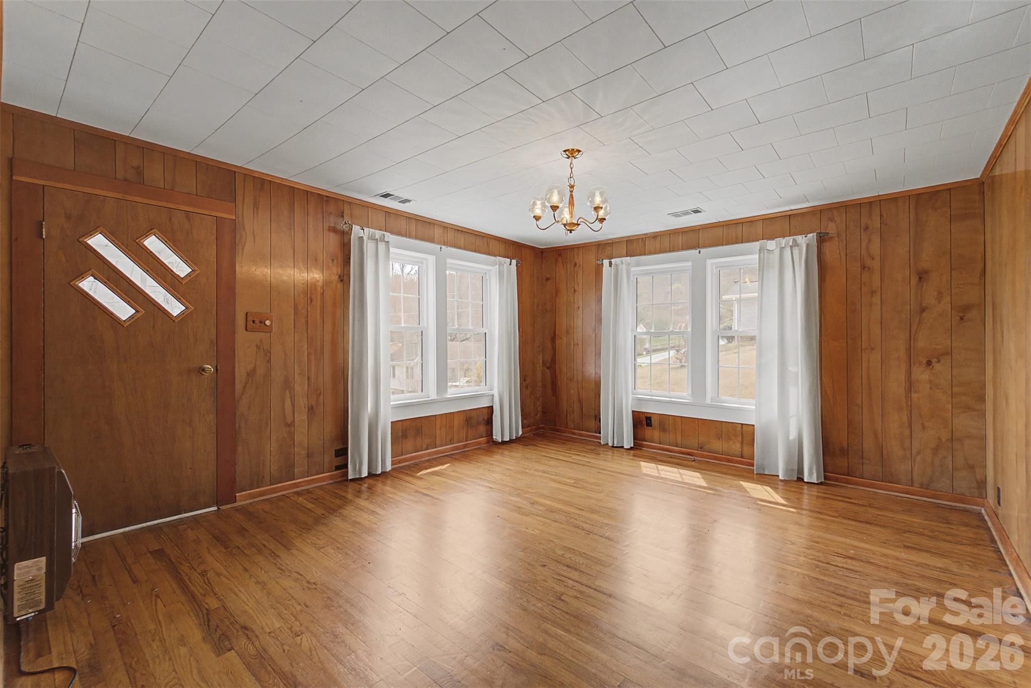 318 Sunrise Park Sylva NC 28779