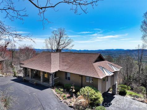 300 Roberts Drive Hendersonville NC 28739