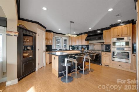 300 Roberts Drive Hendersonville NC 28739