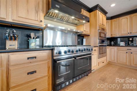 300 Roberts Drive Hendersonville NC 28739