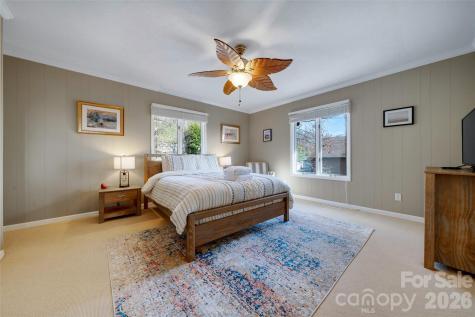 300 Roberts Drive Hendersonville NC 28739