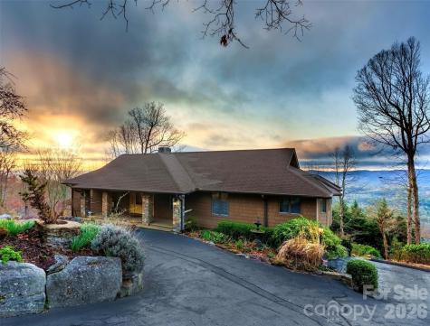 300 Roberts Drive Hendersonville NC 28739